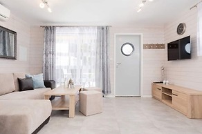 Holiday Cottages Close to the Beach, Pobierowo