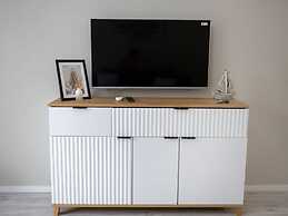 Apartment With Swimming Pool and Sauna, Dziwnow