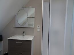 Holiday Home in Bricqueville sur Mer