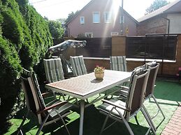 Comfortable Holiday Home for 12 People, Kolczewo