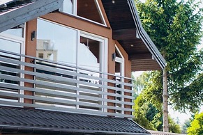 Comfortable Holiday Home for 12 People, Kolczewo