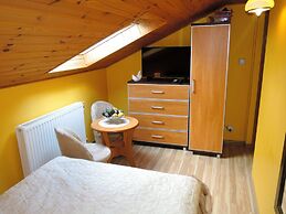 Comfortable Holiday Home for 12 People, Kolczewo
