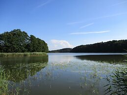 Comfortable Holiday Home for 12 People, Kolczewo