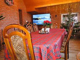 Comfortable Holiday Home for 12 People, Kolczewo