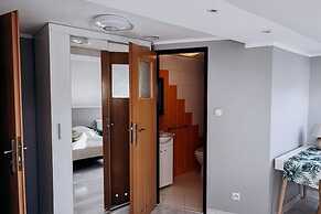 Comfortable Holiday Home for 12 People, Kolczewo