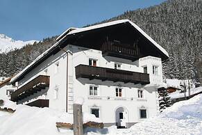 Apartment in Ischgl in the Mountains