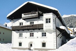 Apartment in Ischgl in the Mountains