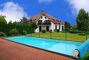 Large Holiday Villa With Pool, Brenna