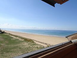 Directly on the Beach, Maisonnette Apartment With Fantastic sea View