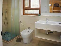 Spacious Holiday Home in Magazzini With Garden