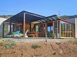 Spacious Holiday Home in Magazzini With Garden