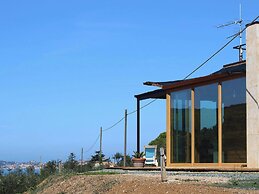 Spacious Holiday Home in Magazzini With Garden