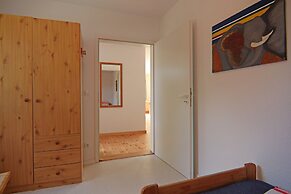 Ferienhaus mit Grosser Terrasse am Garder See