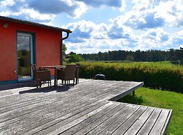 Ferienhaus mit Grosser Terrasse am Garder See
