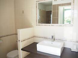 Holiday Home With Pool in L'isle-sur-la-sorgue