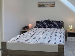 Holiday Home, Karnocicie