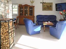 Holiday Home, Karnocicie