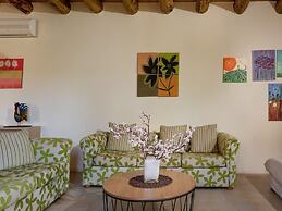 Charming Holiday Home in Maheri