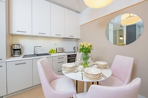 Aparthotel With Pools, Near the Sea, Kolobrzeg