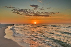 Aparthotel With Pools, Near the Sea, Kolobrzeg