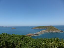 Comfortable Natural Stone House, Plouezec