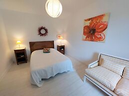 Holiday Home With sea Views, Tregarvan