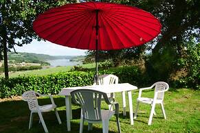 Holiday Home With sea Views, Tregarvan