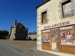 Breton Cottage Near Armorique Natural Park