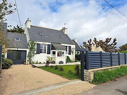 Charming Holiday Home in a top Location by the sea
