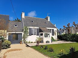 Charming Holiday Home in a top Location by the sea