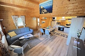 Wunderschoenes Blockbohlenhaus am Plauer See