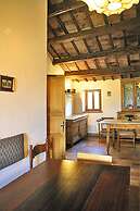 Country House in Monterado With Pool