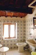 Country House in Monterado With Pool