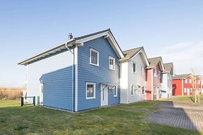 Luxurioes Eingerichtetes Ferienhaus in Strandnaehe