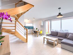 Luxury Holiday Home in Rogowo With Pool