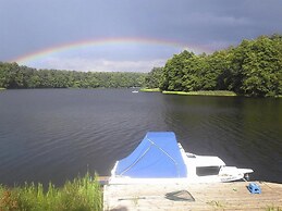 Holiday Home by the Lake, Private Garden, Rosnowo