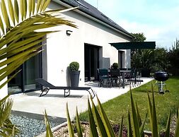 Premium Holiday Home Close to the Coast
