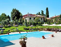 Hesse Farm Holiday Borgo Pinete