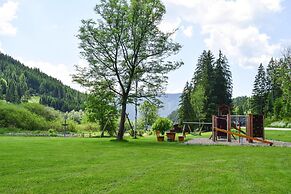 Ferienhutte Trabochersee, St. Peter-freienstein