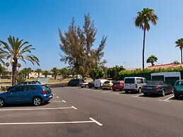 Central Bungalow With Communal Pool in Maspalomas