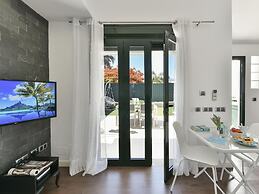 Central Bungalow With Communal Pool in Maspalomas