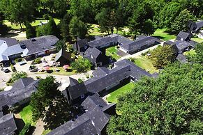 Apartment in Forges les Eaux With Garden