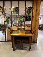 Hotel Loki's Forest Inn