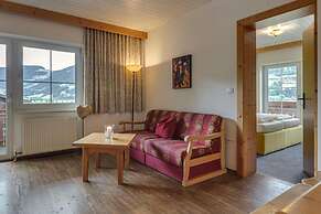 Spacious Flat Fugenerhof