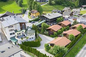 Spacious Flat Fugenerhof