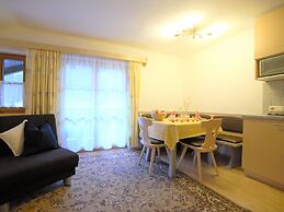 Apartment House Sylvia, Flachau