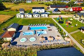 Holiday House for 4 People, Pool, Sauna, Ustronie