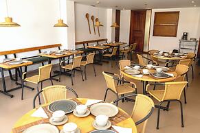 Samakwa Hotel Boutique