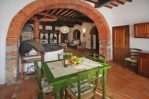 Holiday Home Casa Frantoio II, Camaiore Lombrici