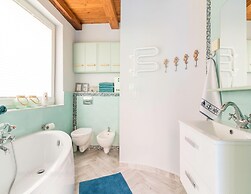 Comfortable Holiday Home With a Private Garden